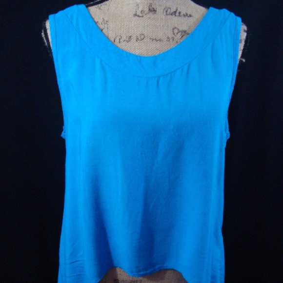 Fashion Exit Blouse Back Waterfall Sleeveless Blue - Picture 1 of 4